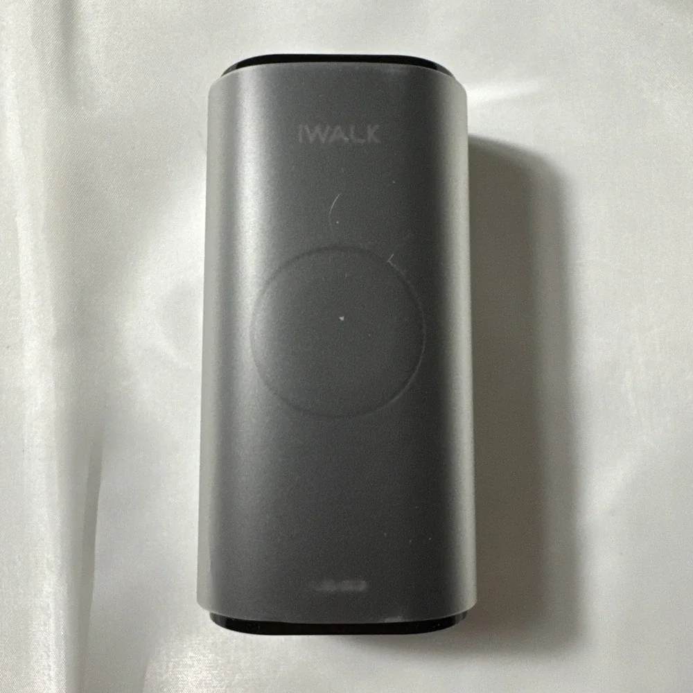 iwalk 9000mAh charger for apple watch and iPhone
